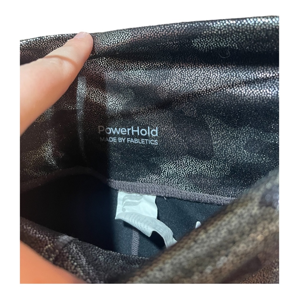 Fabletics Define PowerHold High Waisted Camo Shine 7/8 Legging (449) - Picture 6 of 6